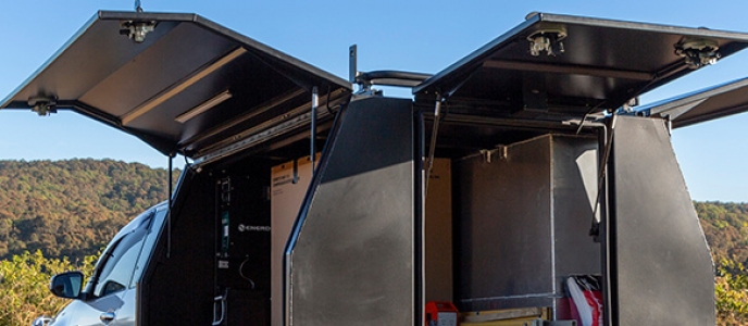 How to Choose the Right Gas Struts for Canopies, Toolboxes, and Enclosures
